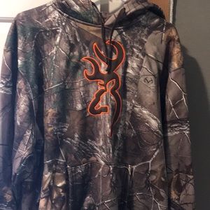 Men’s Large Browning hoodie